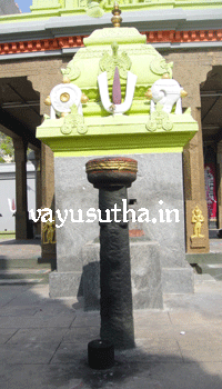 दीप स्तम्भ श्री सीताराम अंजनेय मंदिर, संथपेट्टई, गुडियाथम, वेल्लोर जिला