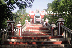 कडु मल्लिकार्जुन स्वामी मंदिर, टेम्पल स्ट्रीट मल्लेश्वरम, बंगलुरु से कडु मल्लिकार्जुन स्वामी मंदिर का दृश्य
