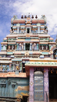 वीरा अज़गर पेरुमाल मंदिर मानामदुरै, शिवगंगा, तमिलनाडु