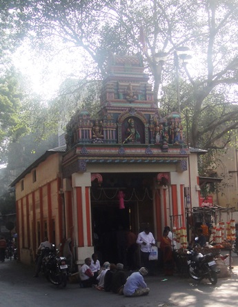 उंटाडे मारुति मंदिर, रास्ते पेठ, पुणे, महाराष्ट्र