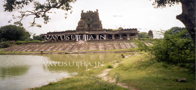 श्री संजीववीराय्न   मंदिर, इयेन्कुळम , कांचिपुरम, तमिल नाडू