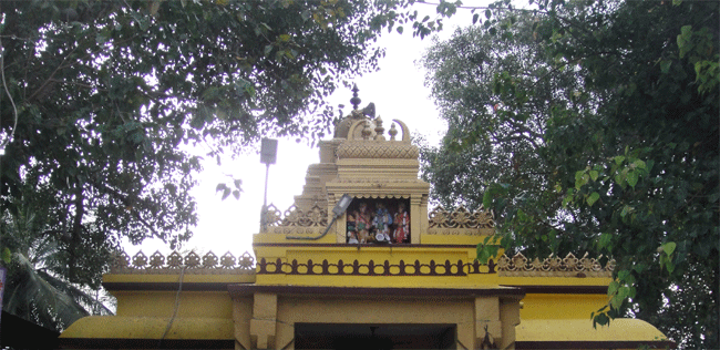 Hole Anjaneya temple, Maddur, Karnataka