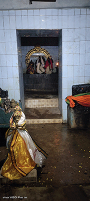 Sri Sita Rama of Sri Ramaswamy Senthura Anjaneya temple, Mannargudi