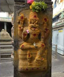 replica of Pataladhri Narasimha in one of the pillars