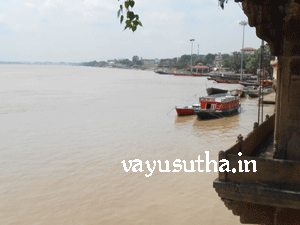 Sri Gangaji, Tuslsi Bhavan, Tulsi Ghat, Varanasi