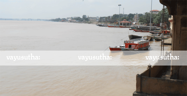 Sri Gangaji, Tuslsi Bhavan, Tulsi Ghat, Varanasi