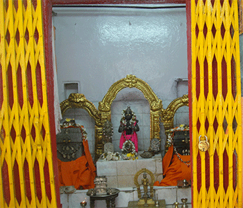 ஸ்ரீமுக்யப்ராணா கோவில், ஸ்ரீராகவேந்திர ஸ்வாமி மடம், ஷாலிபண்டா, ஹைதராபாத்- 2017இல்